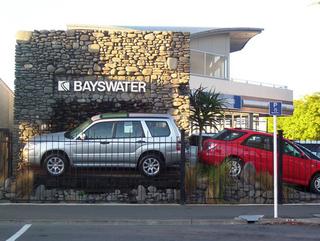 Commercial - Stone Wall Feature